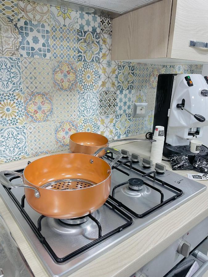 O'Vascetiello Apartment Наполи Екстериор снимка